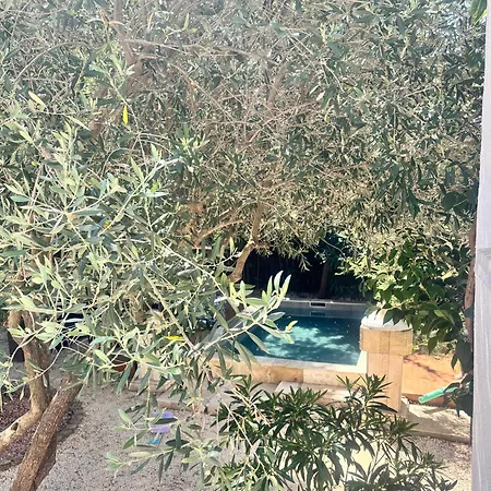 Havre Secret Provencal Entre Nimes Et Le Pont Du Gard Villa
